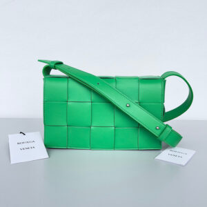 BOTTEGA VENETA CASSETTE