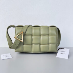BOTTEGA VENETA CASSETTE