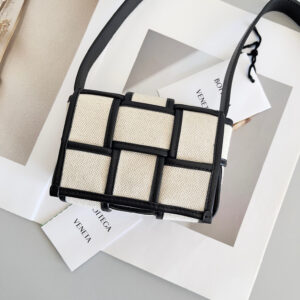 BOTTEGA VENETA Candy Mini Cassette-12*8*4cm