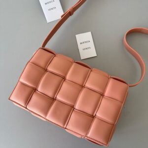 BOTTEGA VENETA CASSETTE