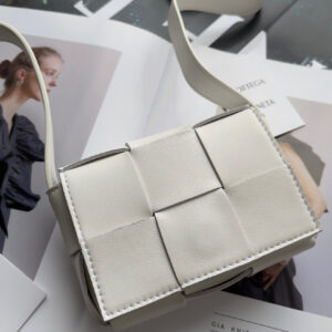 BOTTEGA VENETA Candy Mini Cassette-12*8*4cm
