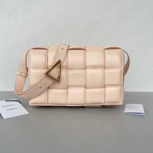 BOTTEGA VENETA CASSETTE