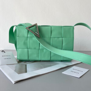 BOTTEGA VENETA CASSETTE