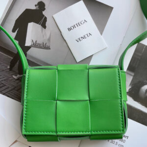 BOTTEGA VENETA Candy Mini Cassette-12*8*4cm