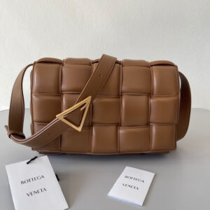 BOTTEGA VENETA CASSETTE