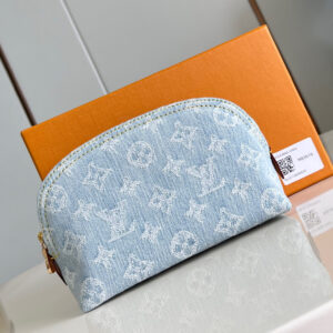LOUIS VUITTON POCHETTE COSMÉTIQUE PM